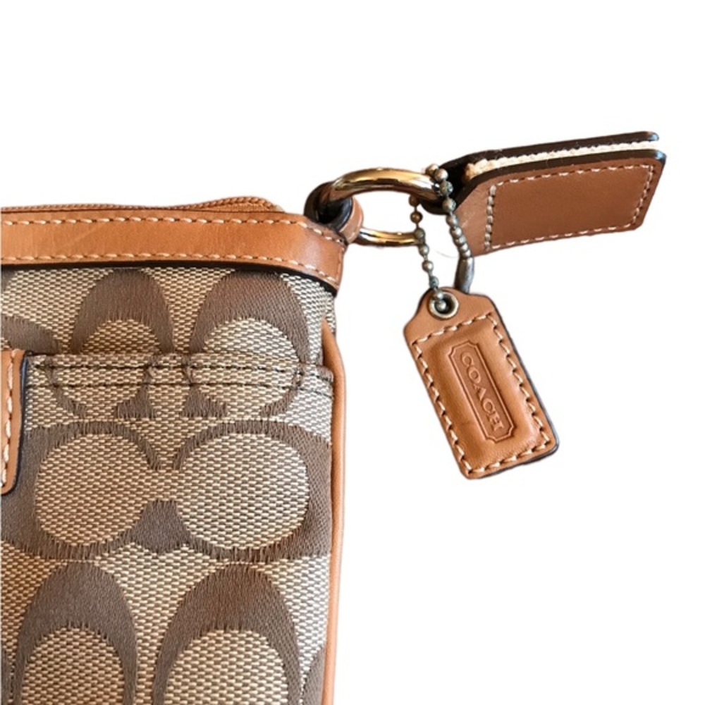Coach crossbody bag - Picture 3 of 6